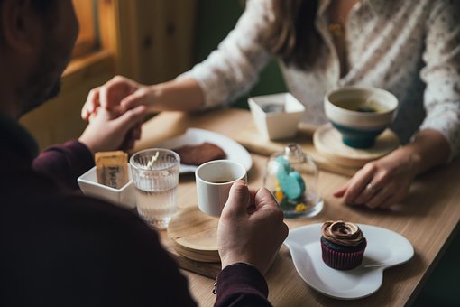 Sweet and Simple Gestures to Spice up a Marriage